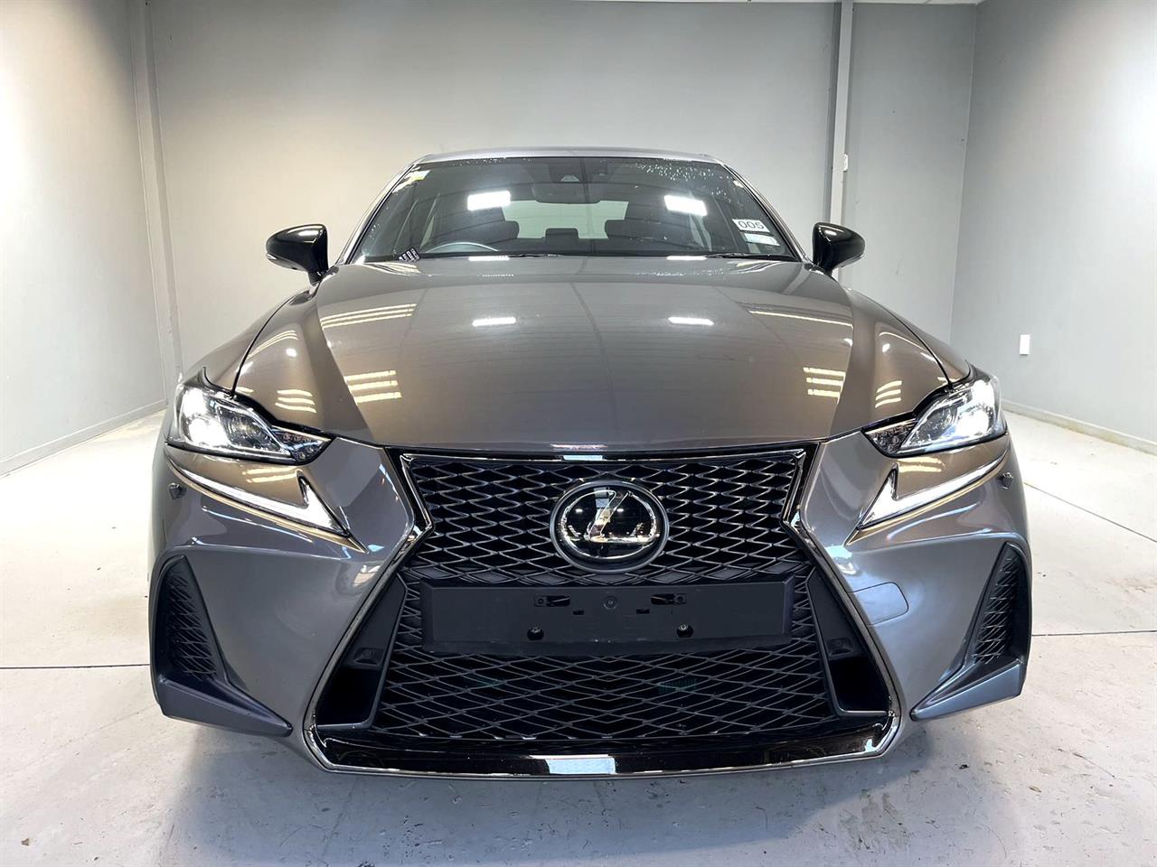 2020 Lexus IS 300