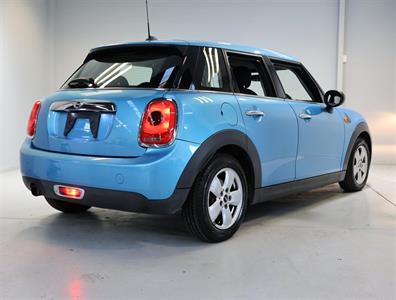 2015 Mini Cooper - Thumbnail