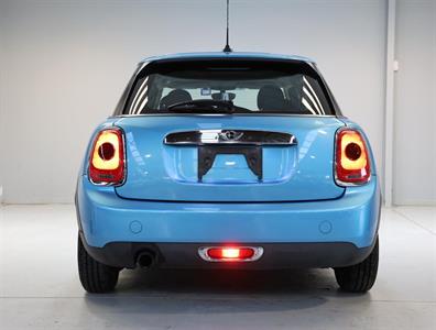 2015 Mini Cooper - Thumbnail