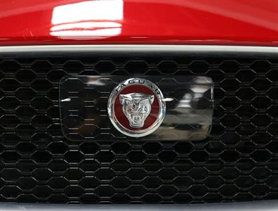 2016 Jaguar XE - Thumbnail