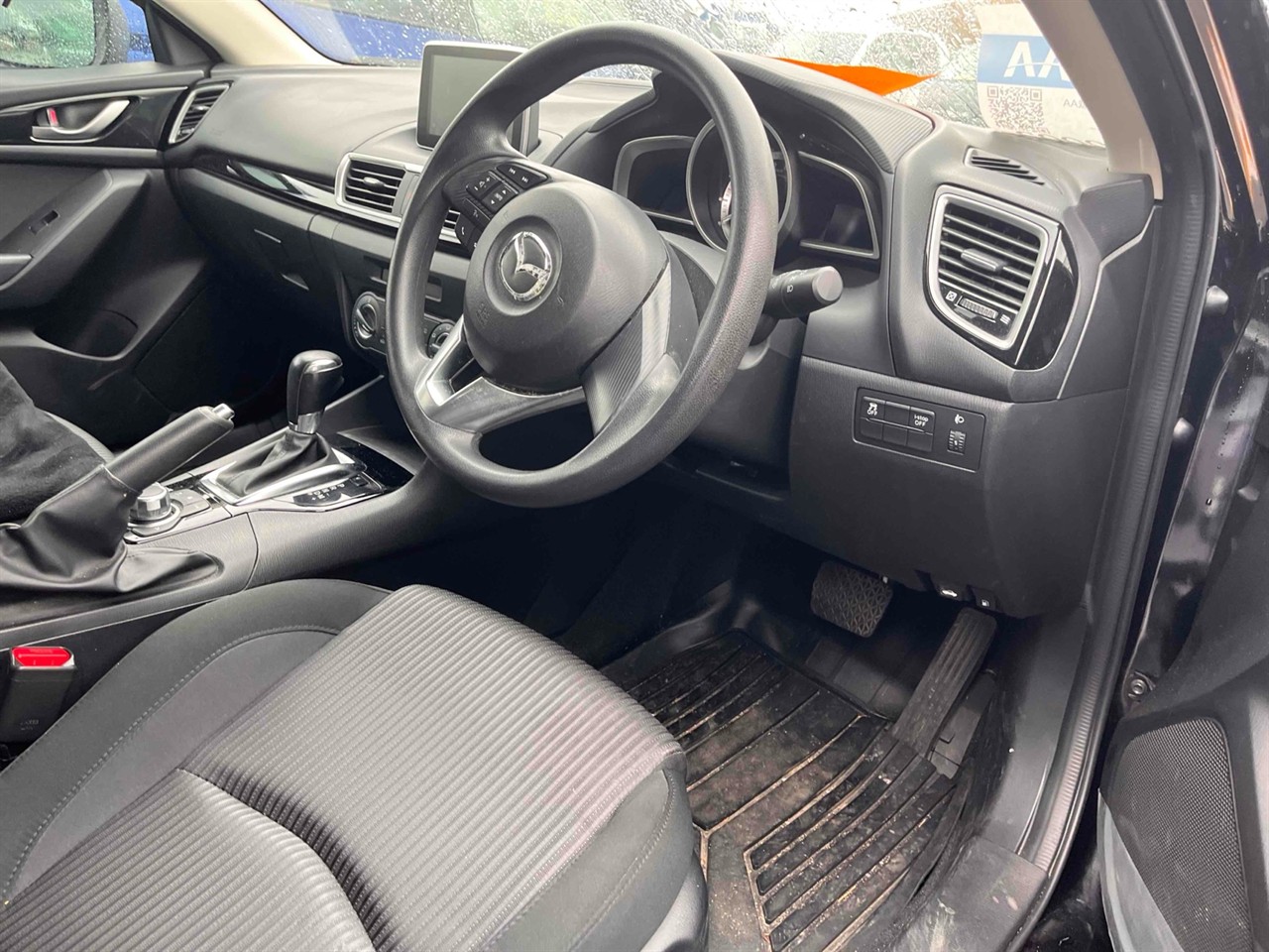 2014 Mazda Axela