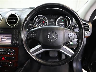 2011 Mercedes-Benz GL 350 - Thumbnail