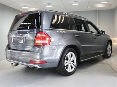 2011 Mercedes-Benz GL 350 - Thumbnail