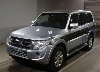 2013 Mitsubishi PAJERO - Thumbnail