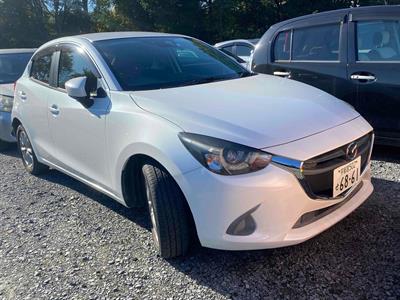 2014 Mazda Demio