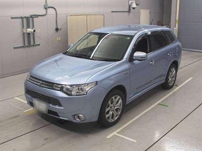 2013 Mitsubishi Outlander - Thumbnail