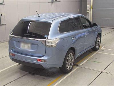 2013 Mitsubishi Outlander - Thumbnail