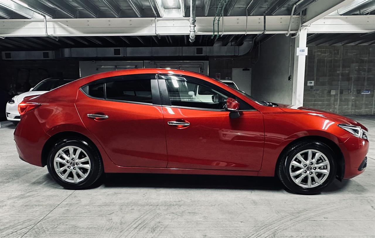 2014 Mazda Axela