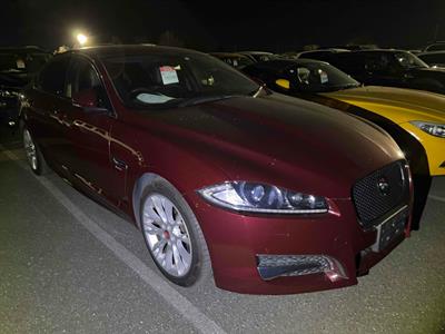 2015 Jaguar XF - Thumbnail