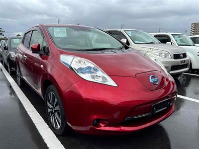 2016 Nissan Leaf - Thumbnail