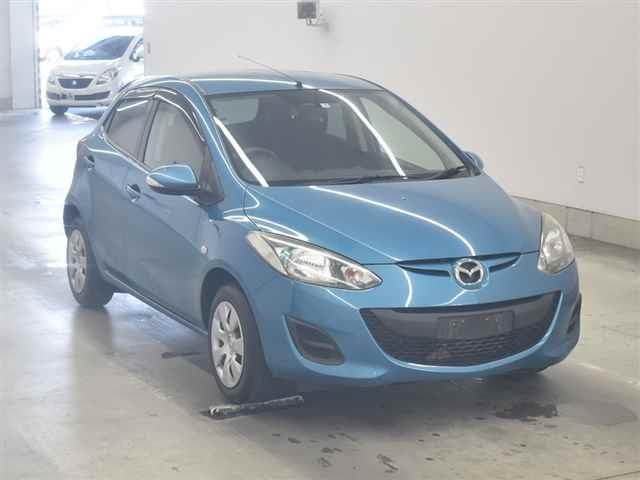 2013 Mazda Demio