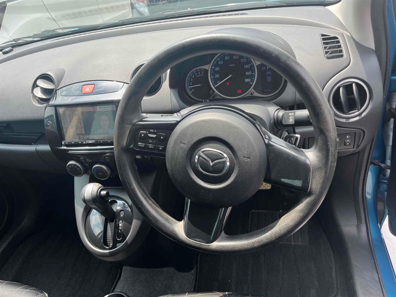 2013 Mazda Demio