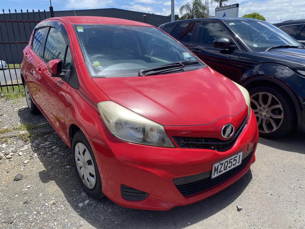 2011 Toyota Vitz