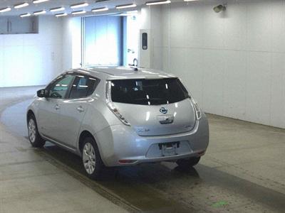 2016 Nissan Leaf - Thumbnail