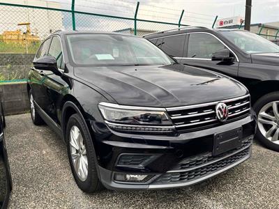 2019 Volkswagen Tiguan - Thumbnail