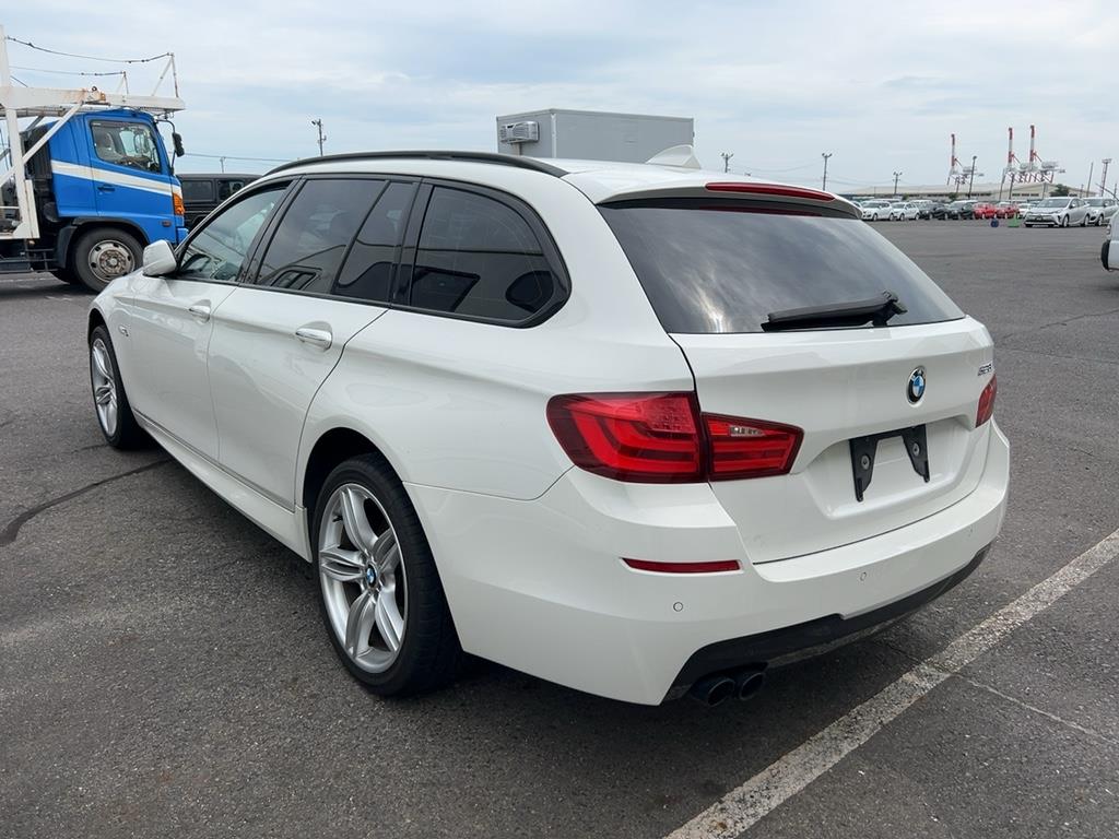 2011 BMW 528i