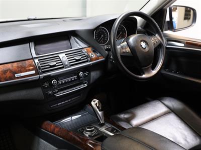 2012 BMW X5 - Thumbnail