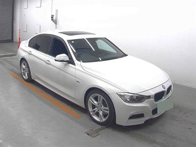 2013 BMW 320i - Thumbnail