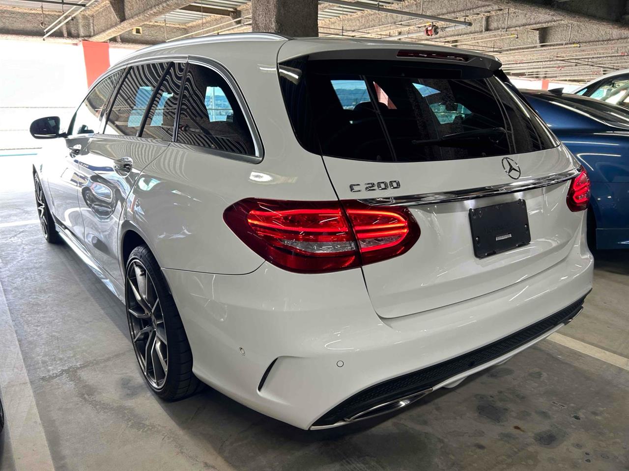 2015 Mercedes-Benz C 200