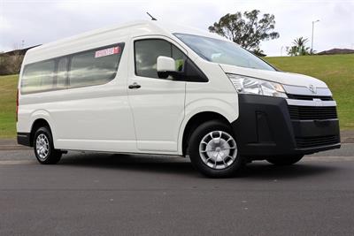 2020 Toyota Hiace - Thumbnail