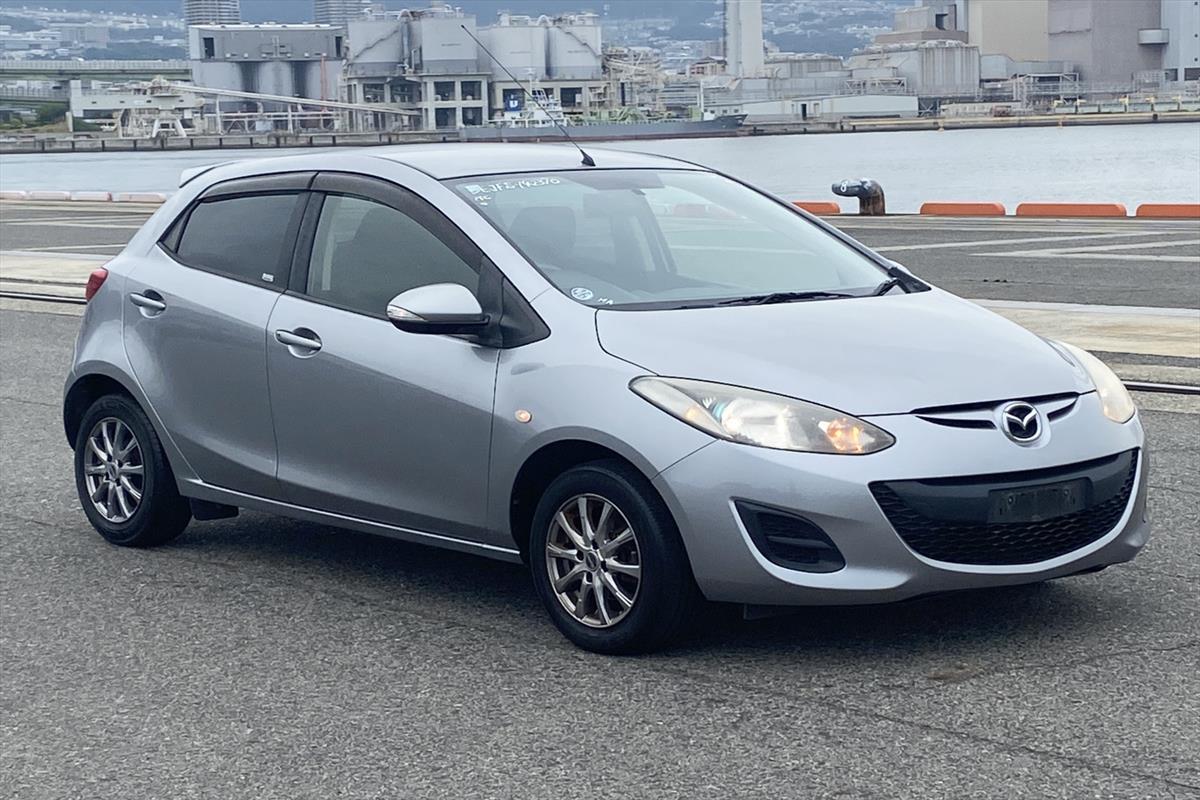 2012 Mazda Demio