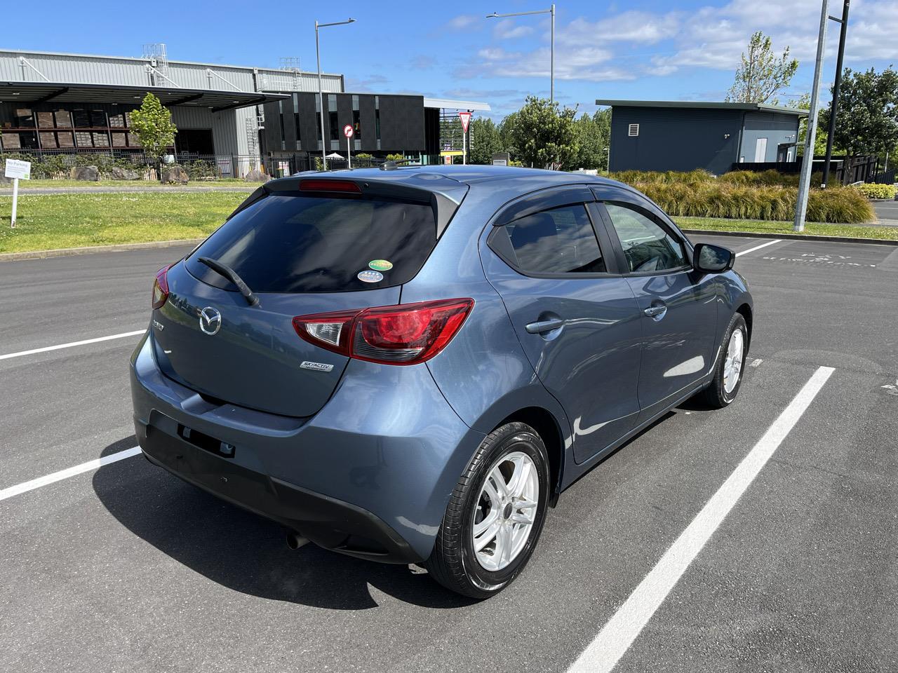 2015 Mazda Demio