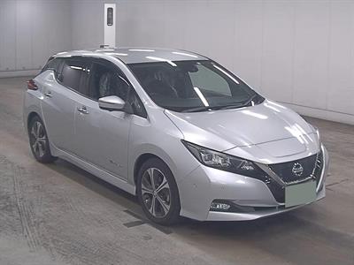 2018 Nissan Leaf - Thumbnail