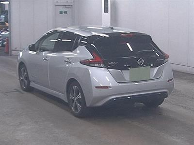 2018 Nissan Leaf - Thumbnail