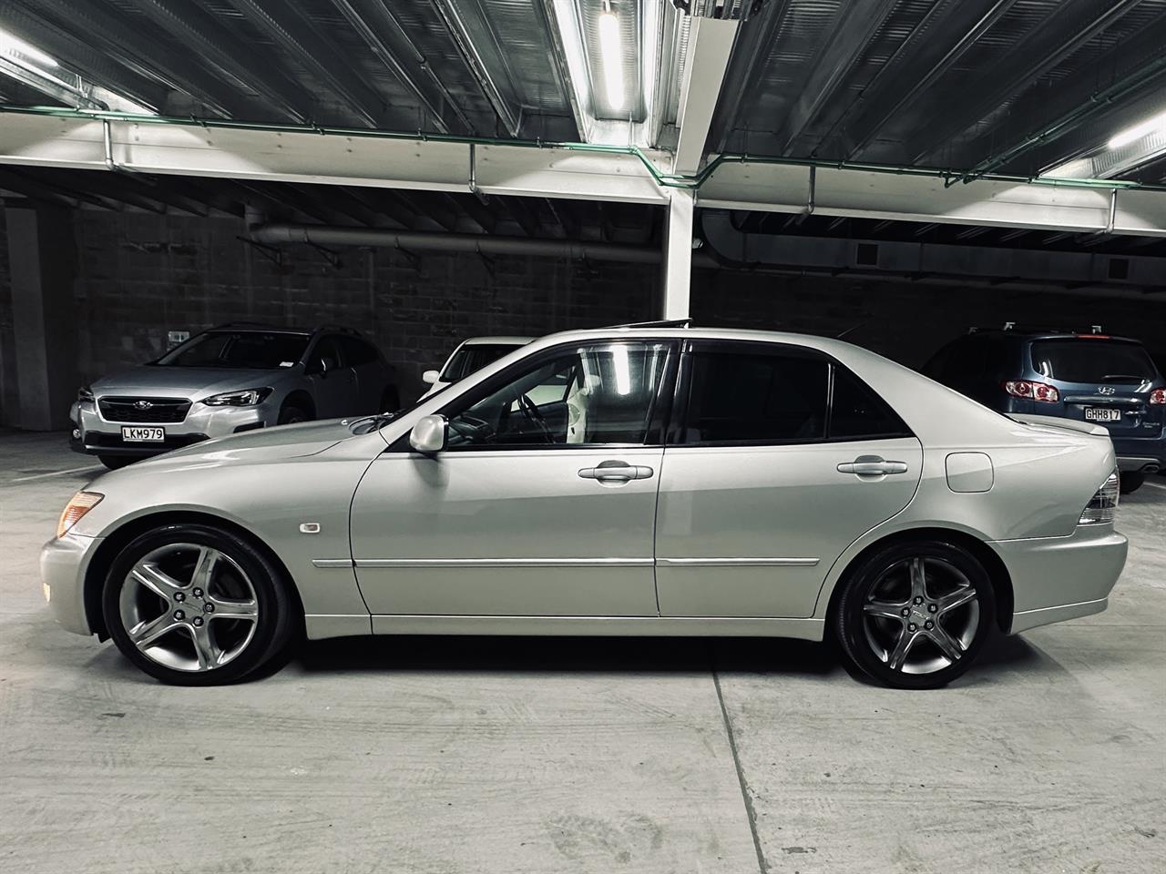 2002 Toyota Altezza