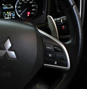 2013 Mitsubishi Outlander - Thumbnail