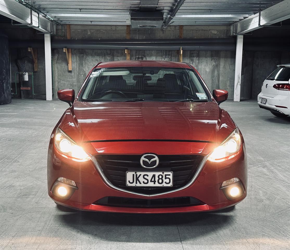 2015 Mazda Axela