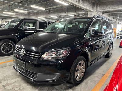 2015 Volkswagen Touran - Thumbnail