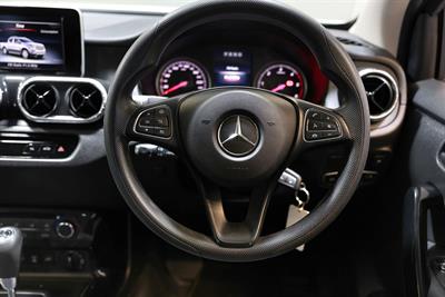2019 Mercedes-Benz x-class - Thumbnail