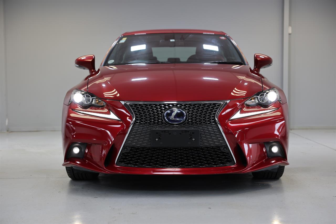 2014 Lexus IS 300H