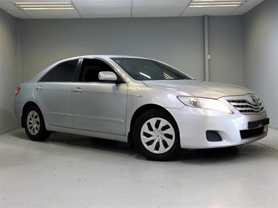 2011 Toyota Camry - Thumbnail