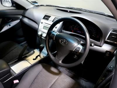 2011 Toyota Camry - Thumbnail