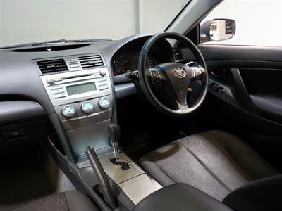 2011 Toyota Camry - Thumbnail