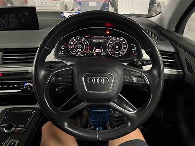 2016 Audi Q7 - Thumbnail